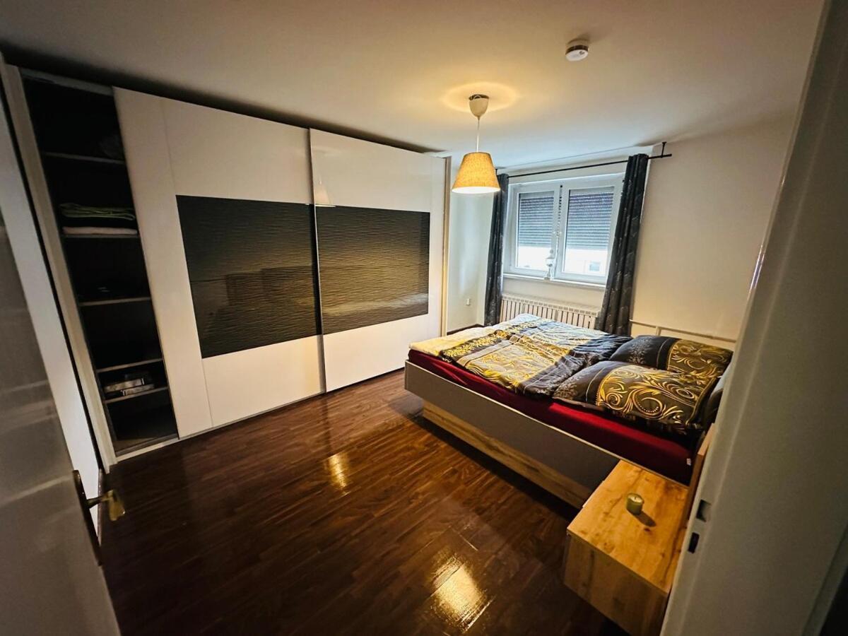 Wohnung In Der Stadtmitte Wolfsburg Esterno foto