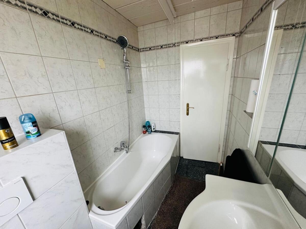 Wohnung In Der Stadtmitte Wolfsburg Esterno foto